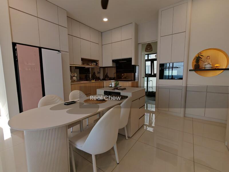 Lovell @ Country Garden Danga Bay - 3