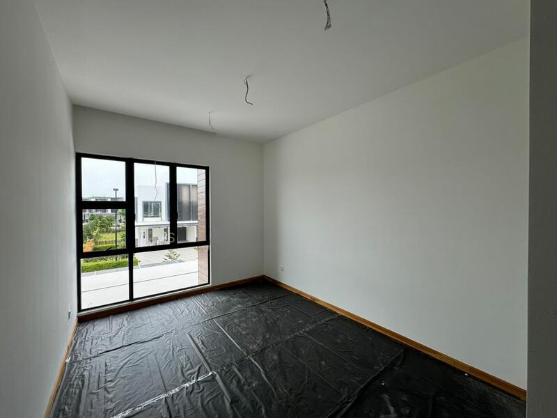 Waterway Residences - 3
