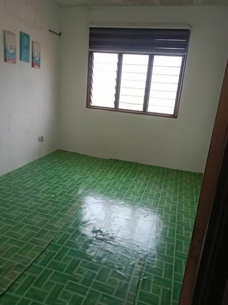 Taman Bukit senang - 4