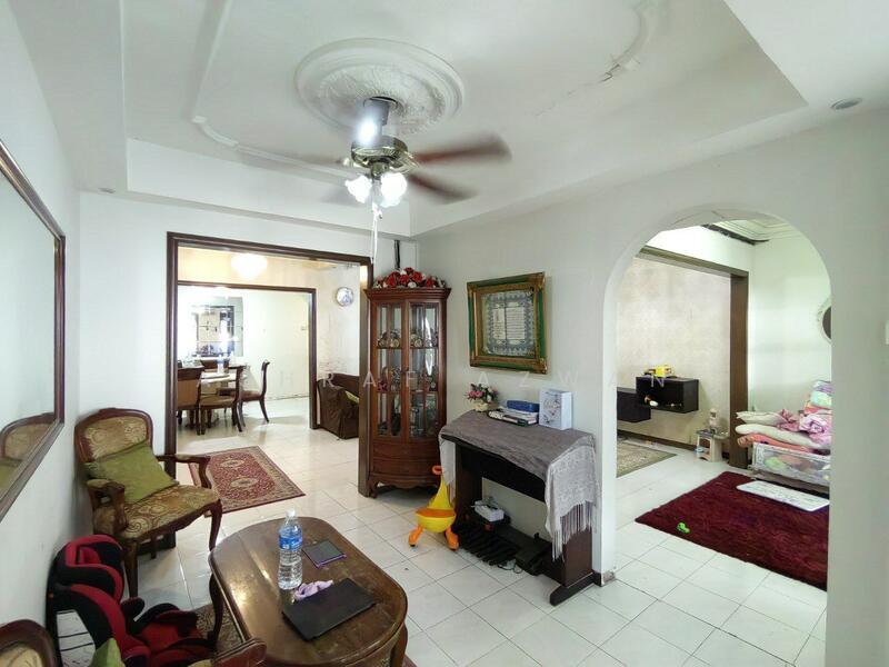 Double Storey Jalan Sawi Seksyen 24 - 2