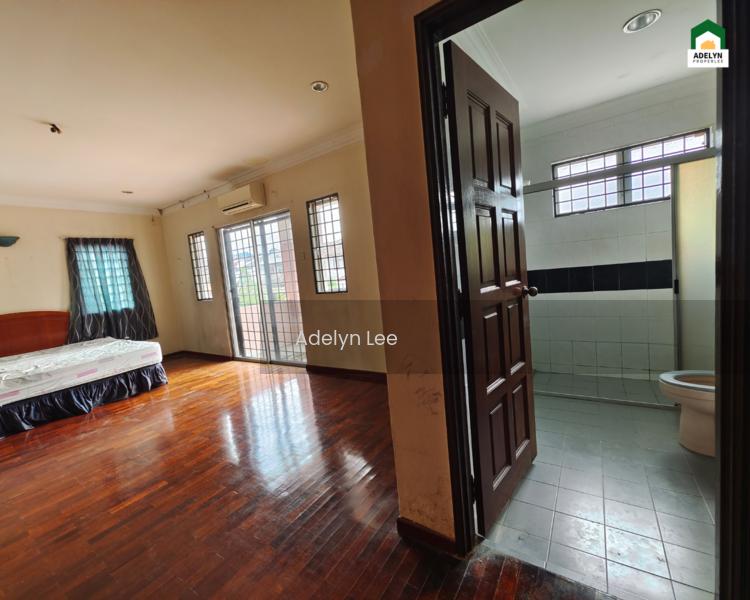 Semi-D house at Cheras - 3