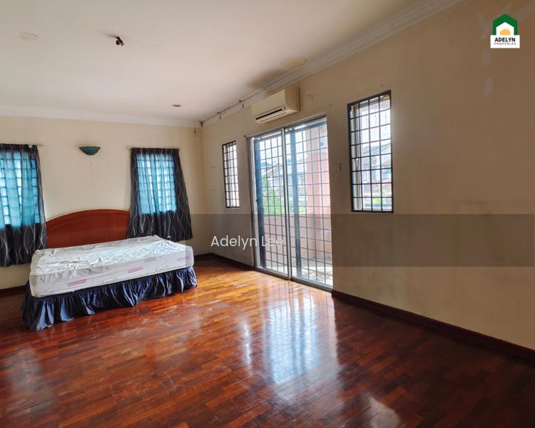 Semi-D house at Cheras - 4