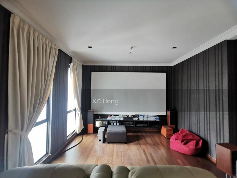 Royale Palms - 3