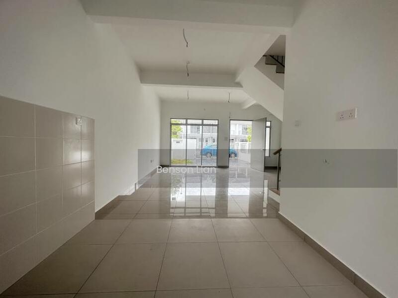 HALYA 2,DAUNAN WORLDWIDE - 3