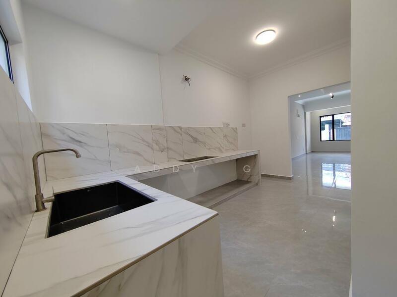 TAMAN PUCHONG UTAMA - 5