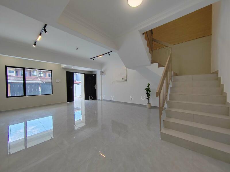 TAMAN PUCHONG UTAMA - 2