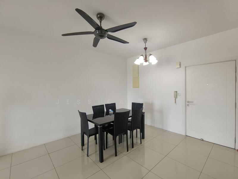 Ujana Executive Apartment - 3