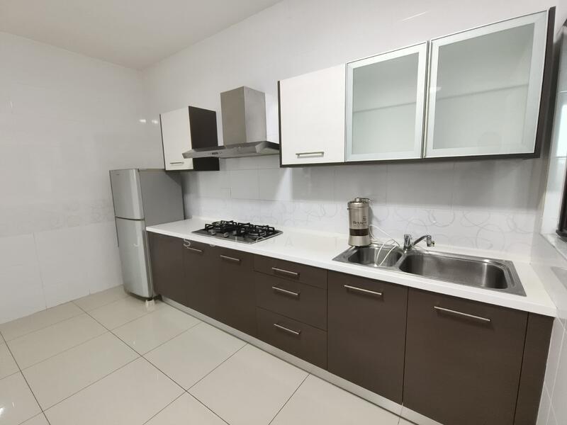Ujana Executive Apartment - 4