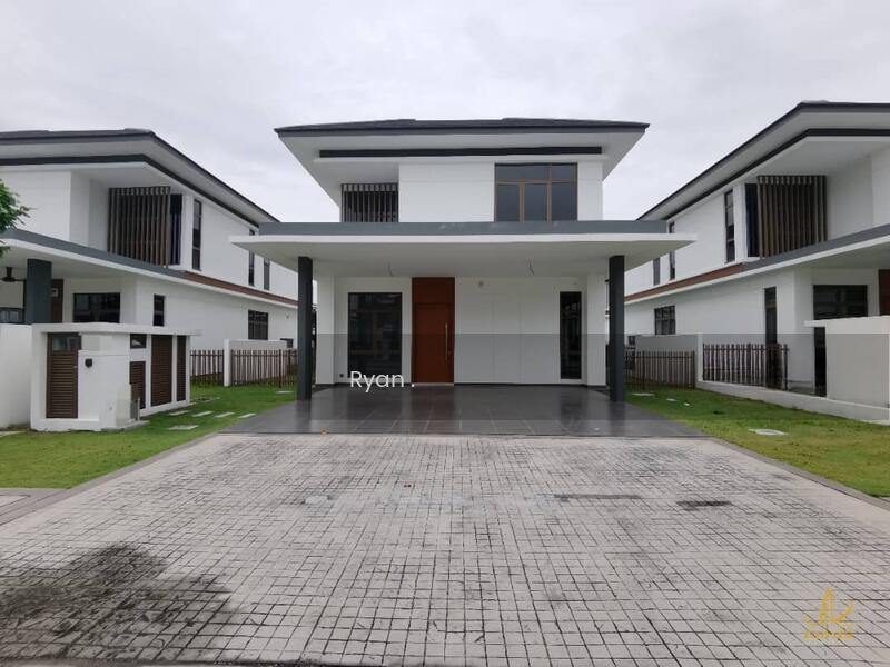 Cora @ Eco Ardence - 1