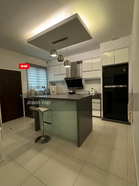 2 Storey Terrace House 3R2B 2,400sqft for SALE @ Sungai Nibong - 1