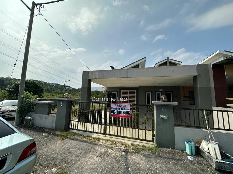 Semi-D house at Klebang - 2