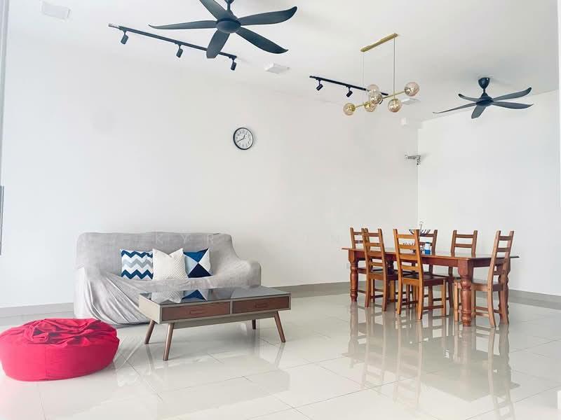 DOUBLE STOREY TERRACE SEJATI LAKESIDE PHASE 1 CYBERJAYA - 2