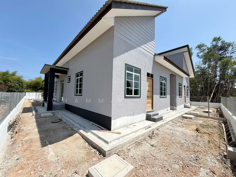 Kg Pinang Merah, Paka, Dungun - 3