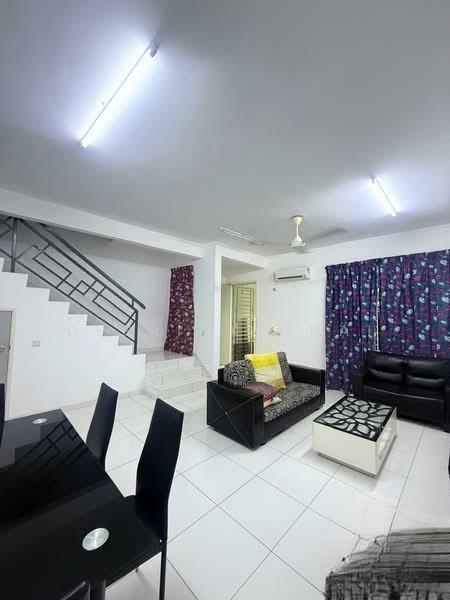 Bukit Indah Zon 7 - 3