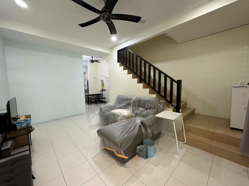 Lahat Double Storey Terrace House Partial Furnished For Sale - 2