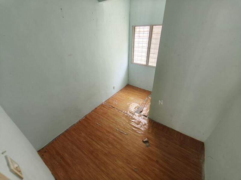 Bandar Pinggiran Subang Murni - 2
