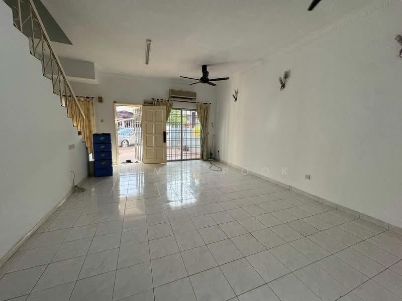 Taman Taming Ria @ Balakong - 1