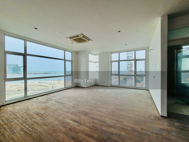 The L.O.O.C Residence - 4