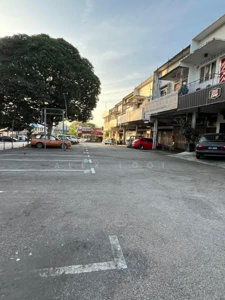 Johor Town Kebun Teh Shop Lot - 3