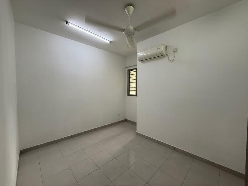 Ivory Residence - 4