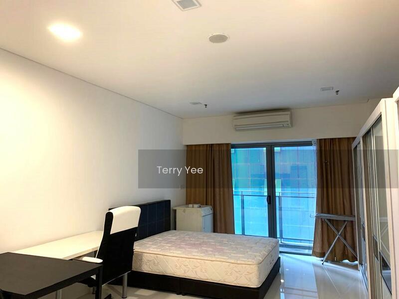 Mercu Summer Suites - 4