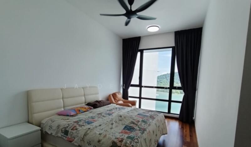 Queens Residences Q2 @ Queens Waterfront - 4