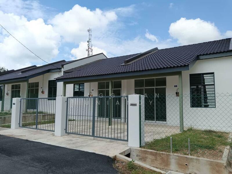 Rumah Teres Setingkat di Bukit Kayu Hitam - 5