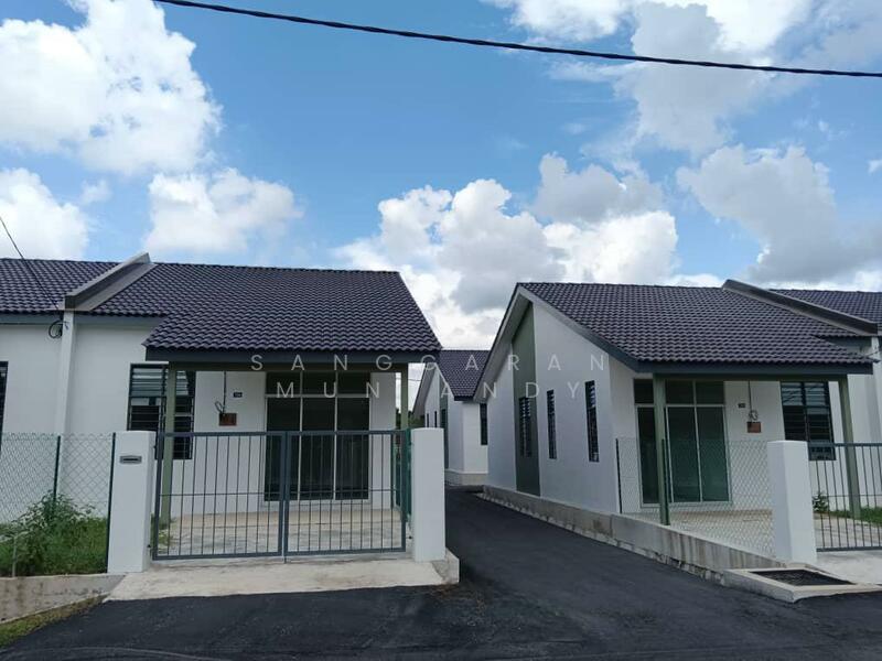 Rumah Teres Setingkat di Bukit Kayu Hitam - 4