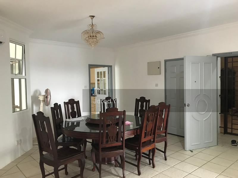 De Summit Condominium - 1