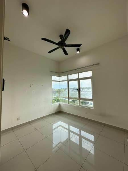 La Thea Residences - 4