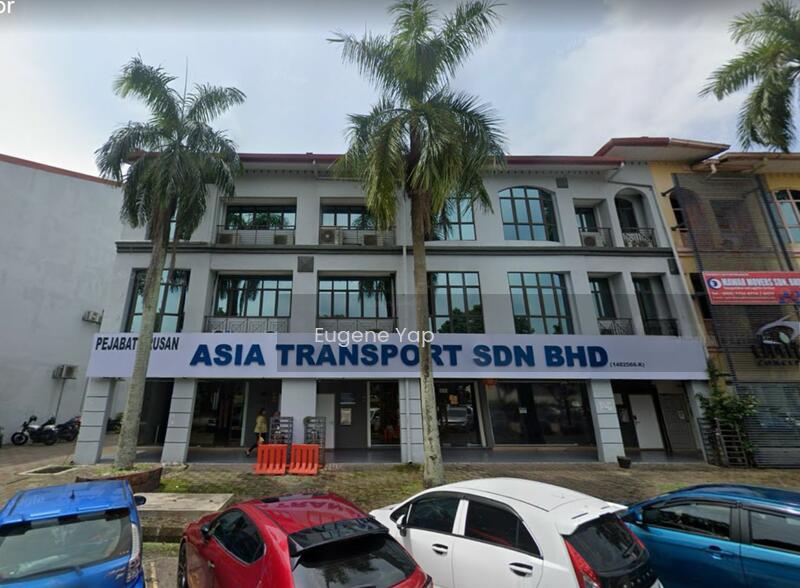 Bukit Jelutong @ Shah Alam , Seksyen u8 - 2