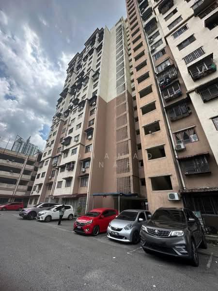 Pangsapuri Berembang Indah - 1