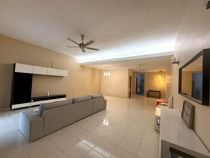 2 STOREY TERRACE HOUSE, BANDAR NUSAPUTRA, PRESINT 1, PUCHONG - 3