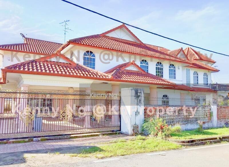 Taman Bukit Kempas - 2