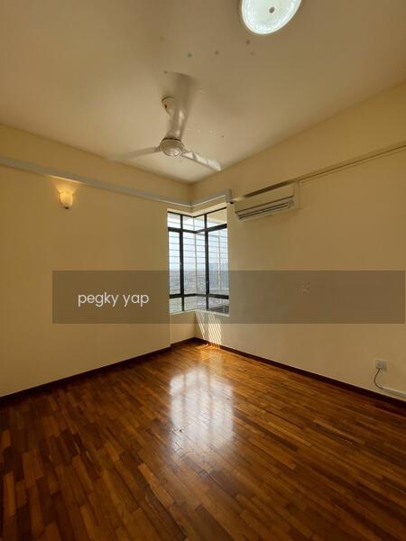 Rivercity Condominium - 3