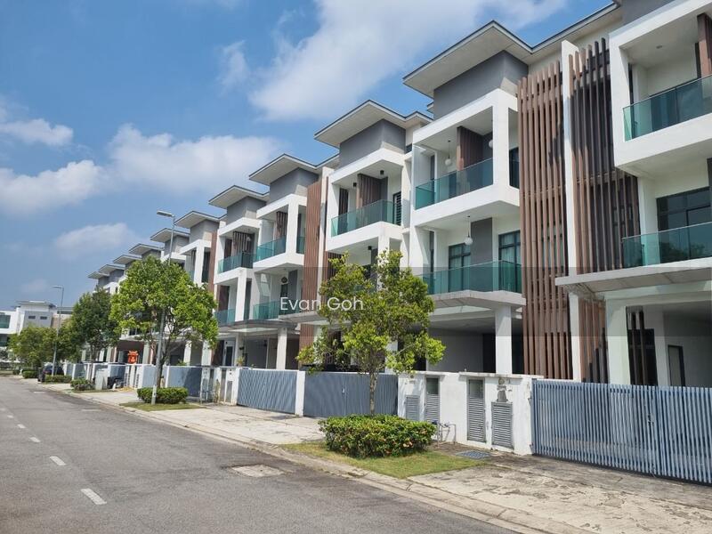 Pool Villas @ Nusaputra - 2