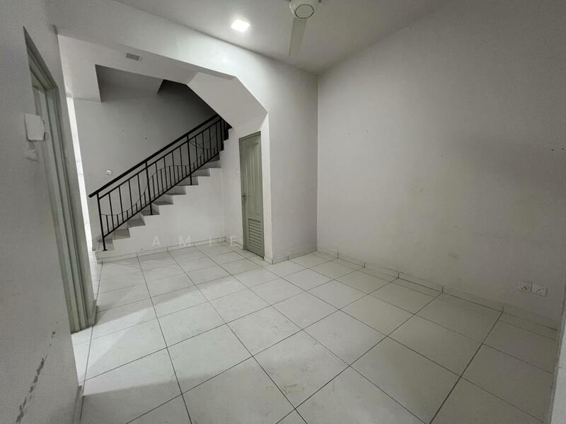 Bandar Seri Botani, Seri Margosa Double Storey Terrace House For Sale - 4