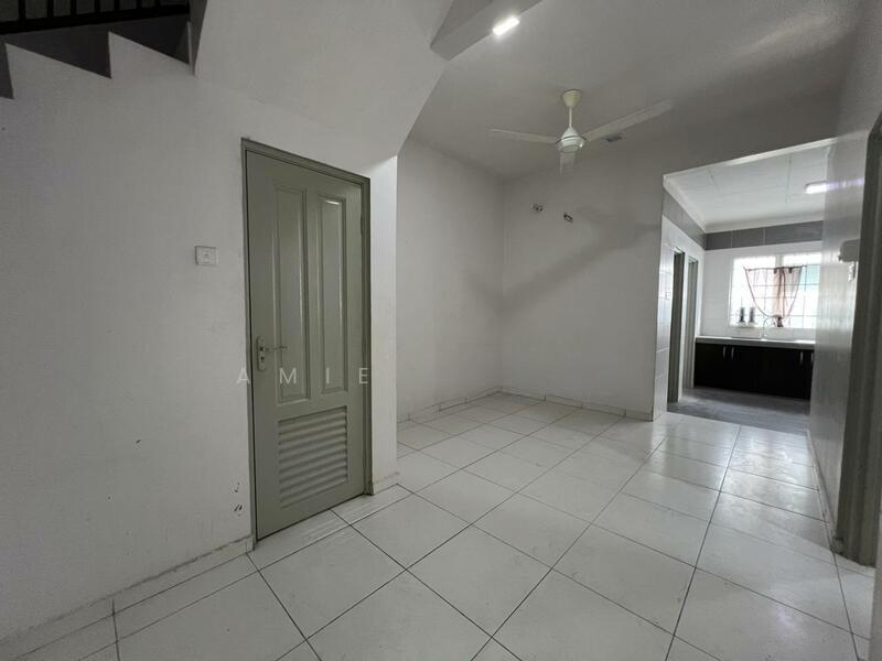 Bandar Seri Botani, Seri Margosa Double Storey Terrace House For Sale - 3