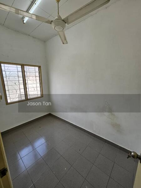 Taman Puncak Jalil - 5