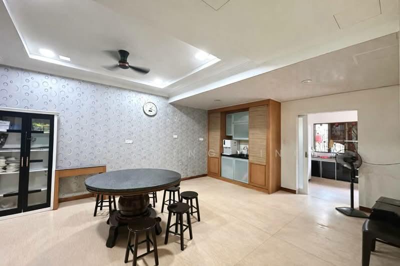 Impian Ema Impian Ema Impians Emas - 5