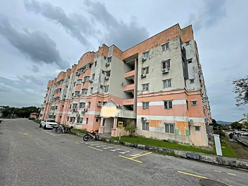 Pangsapuri Mutiara Subang - 3