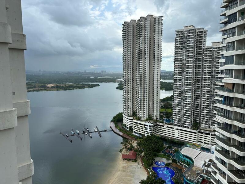 Bay Laurel @ Country Garden Danga Bay - 1