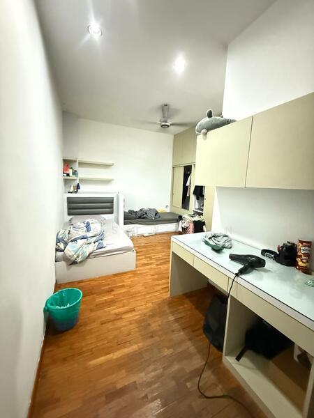 Kiara 2 @ Austin Heights 2 - 5