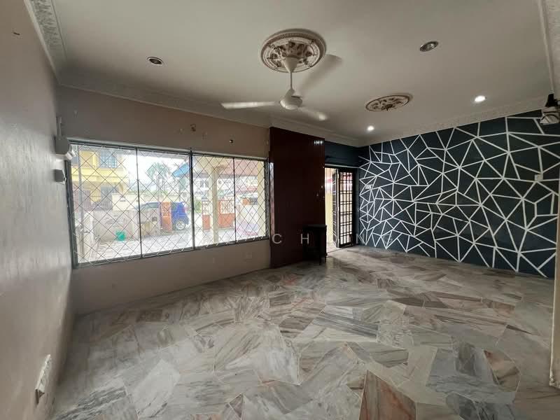 Station 18 Double Storey Terrace House For Sale - 4