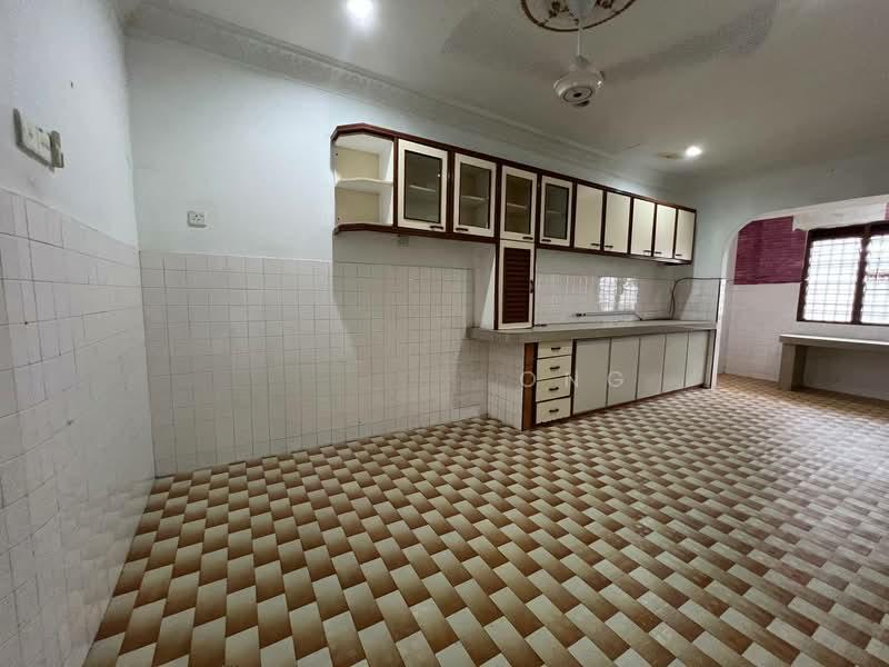 Station 18 Double Storey Terrace House For Sale - 5