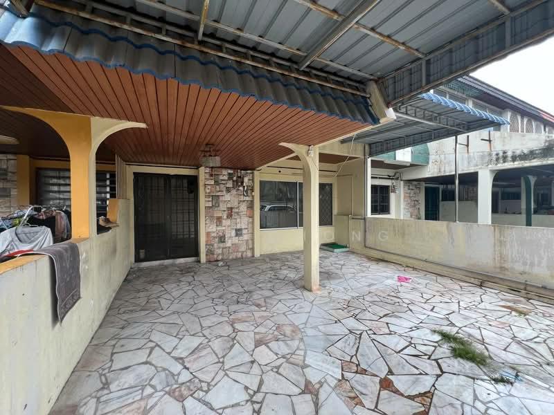 Station 18 Double Storey Terrace House For Sale - 1
