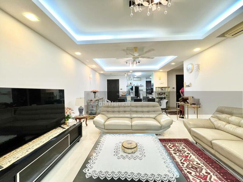 Riana Green East - 3