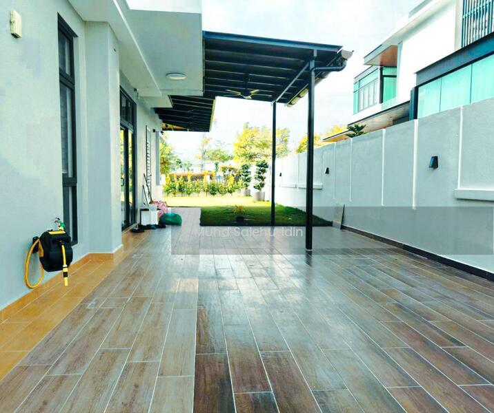 Hampton Residences - 5