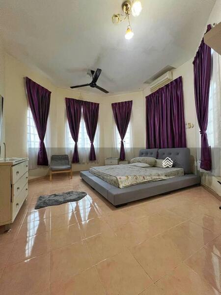 Lavender Heights - 5