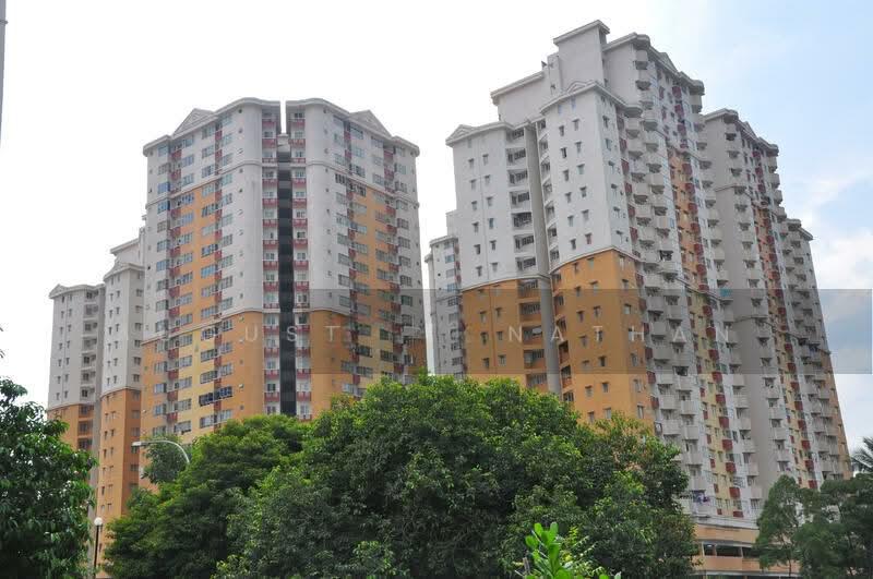 Melur Apartment - 4